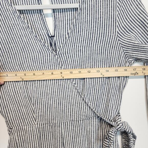 Old Navy Striped Wide Leg Crop Jumpsuit Size S Linen Blend Long Sleeve Tie Waist - Picture 10 of 15